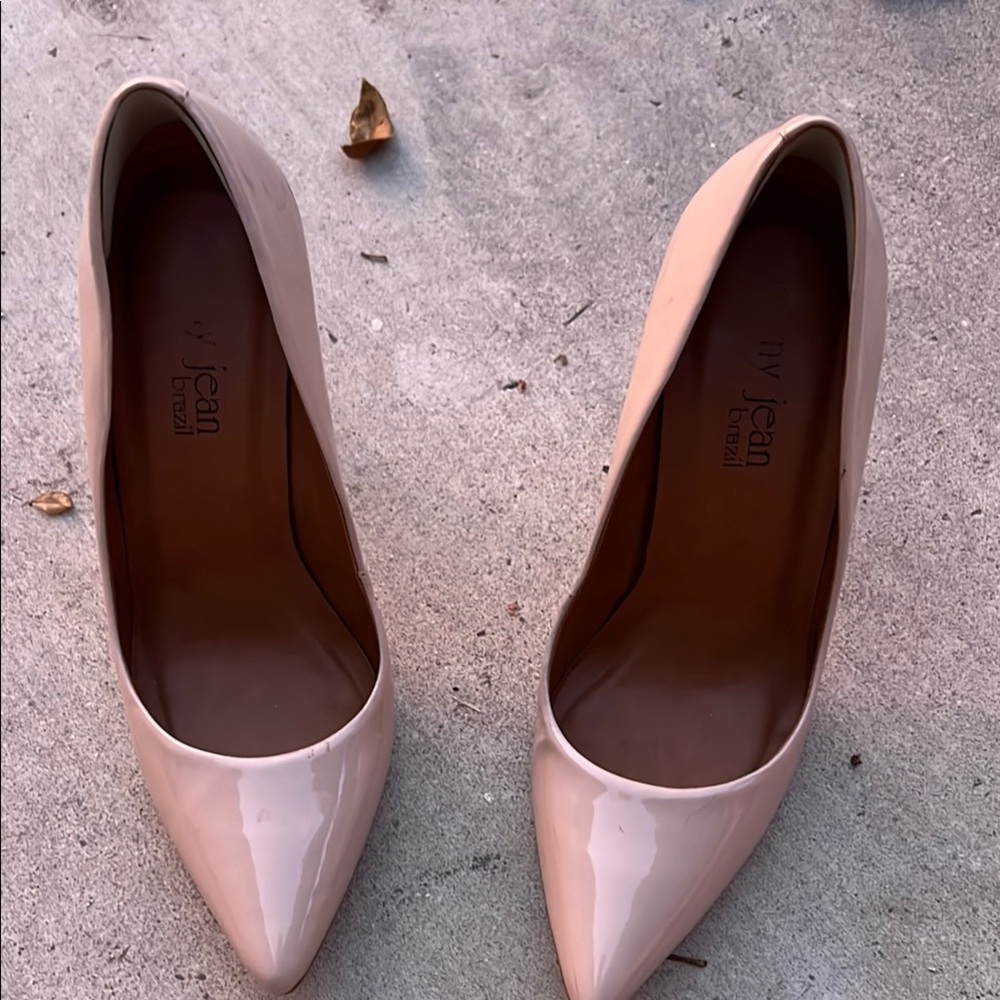 Women's Nude Pumps